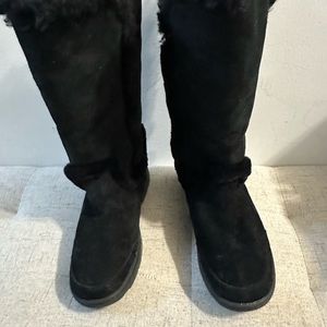 Black Ugg boots , Used in great condition